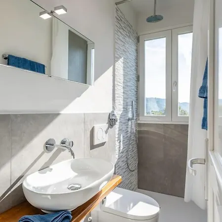 Villa Maximus - Stunning Mountain Views Barga